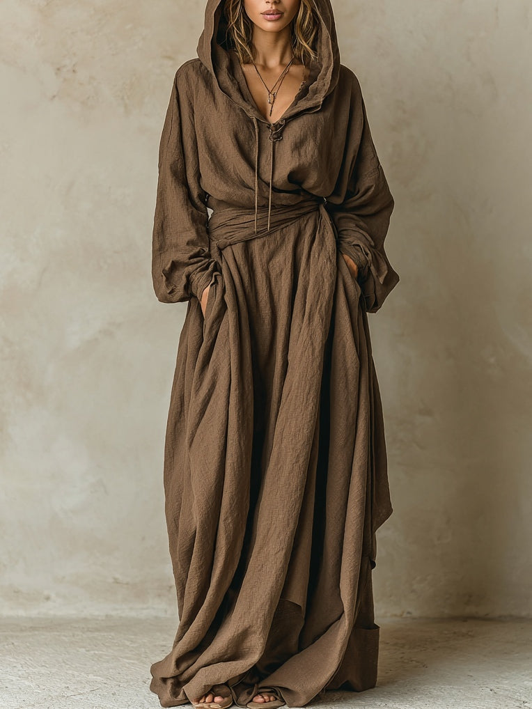 Robe longue ample marron à capuche