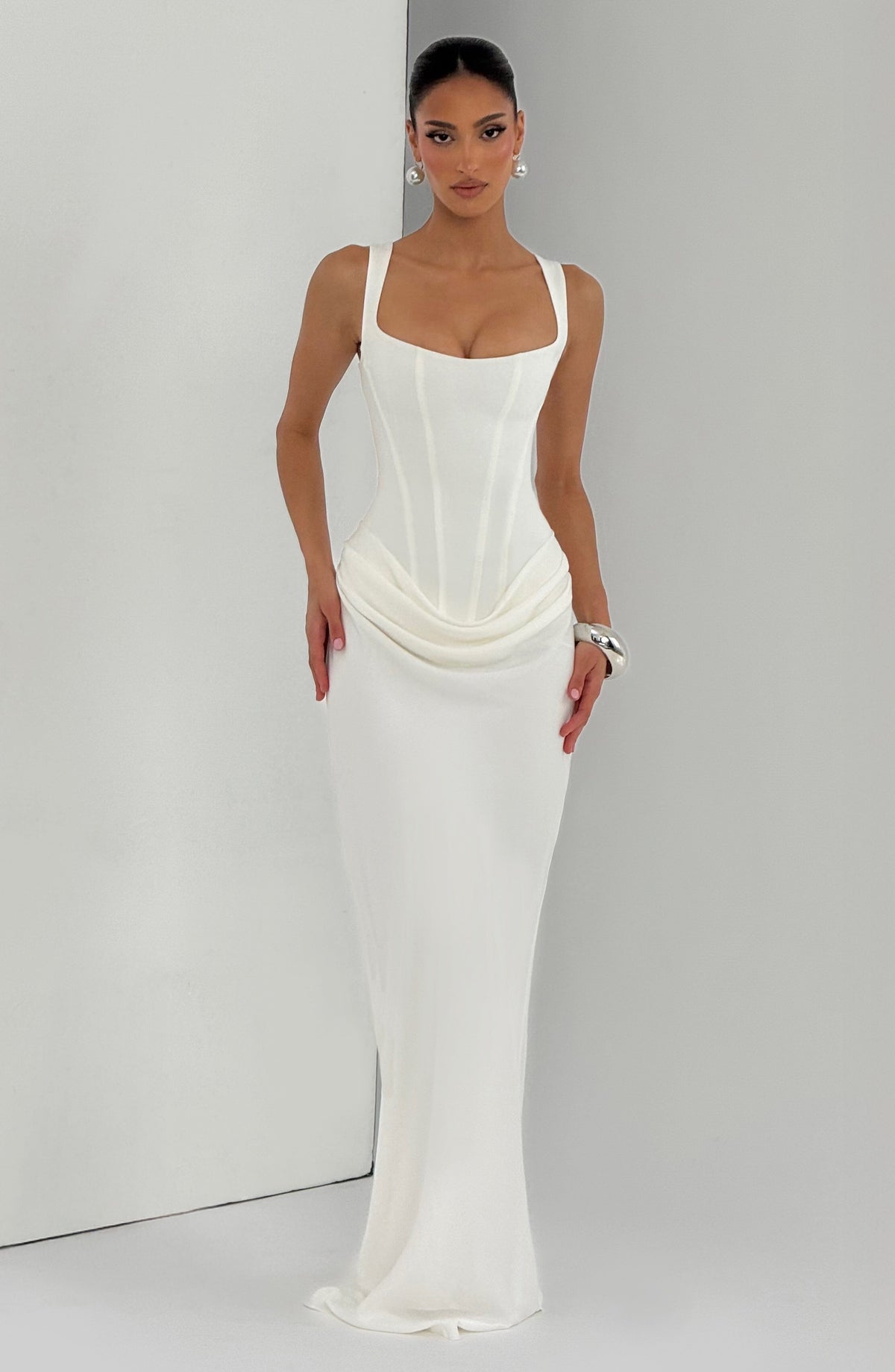 Éléonore | Robe Maxi avec Décolleté Carré